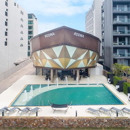 Rodina Beach Hotel Haat Jomtien Eksteriør bilde