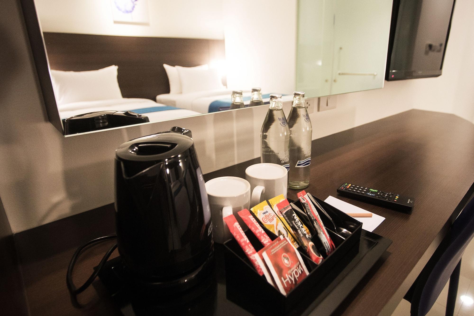 Rodina Beach Hotel Haat Jomtien Eksteriør bilde